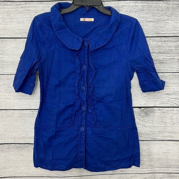 Blue button down shirt - Picture 1 of 3
